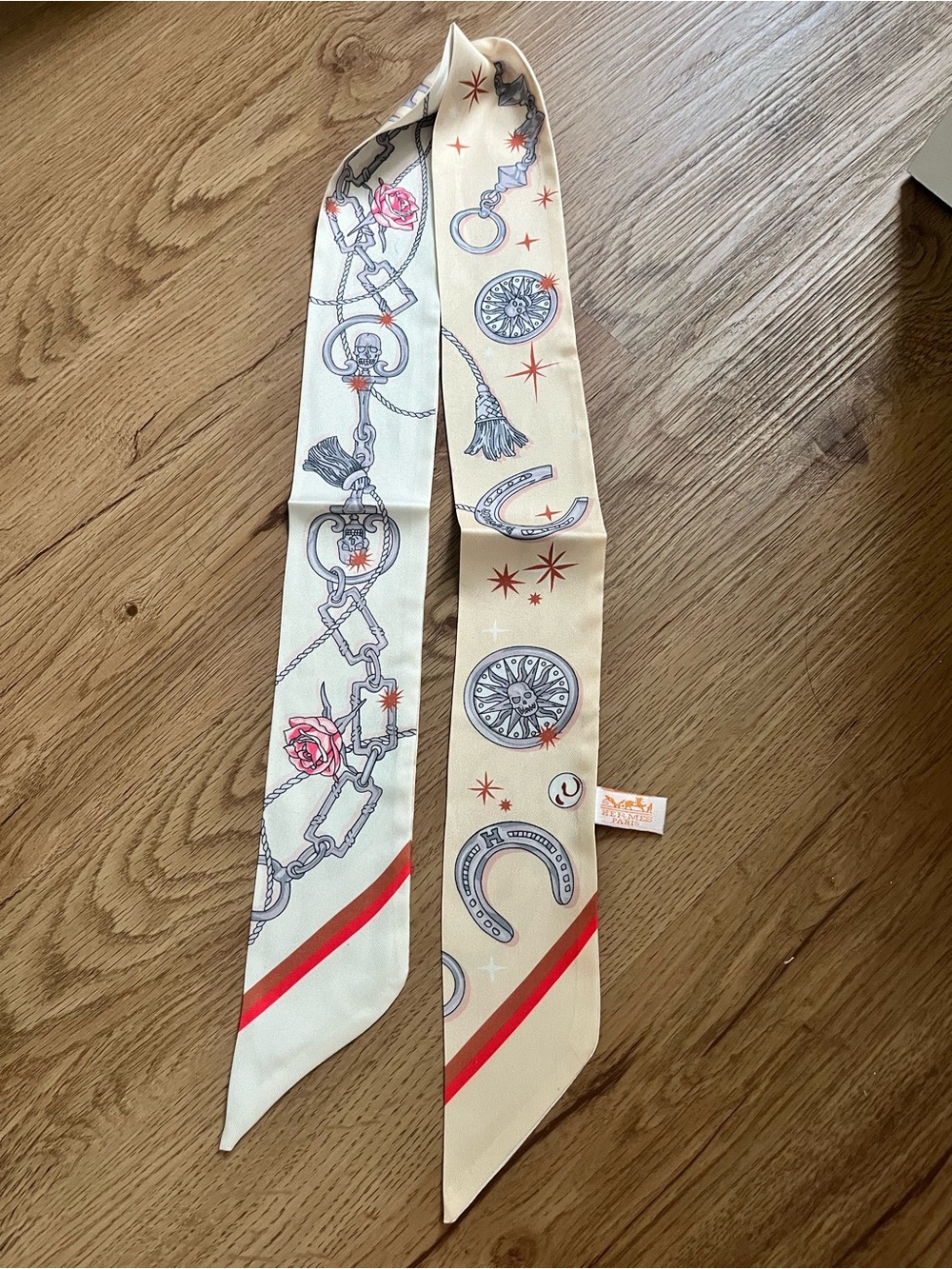 Hermes Twilly Scarf in Cream and gray horseshoe